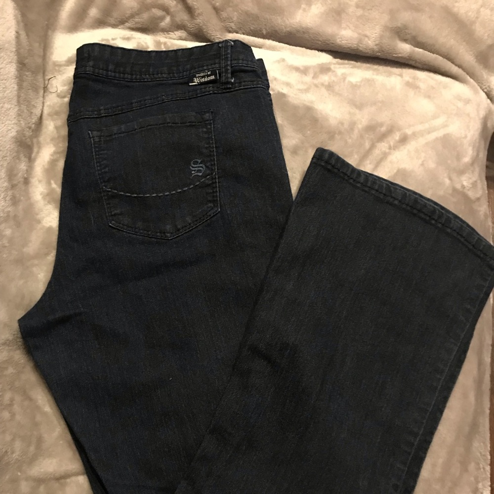 Torrid Source of Wisdom slim-boot jeans (size 16)